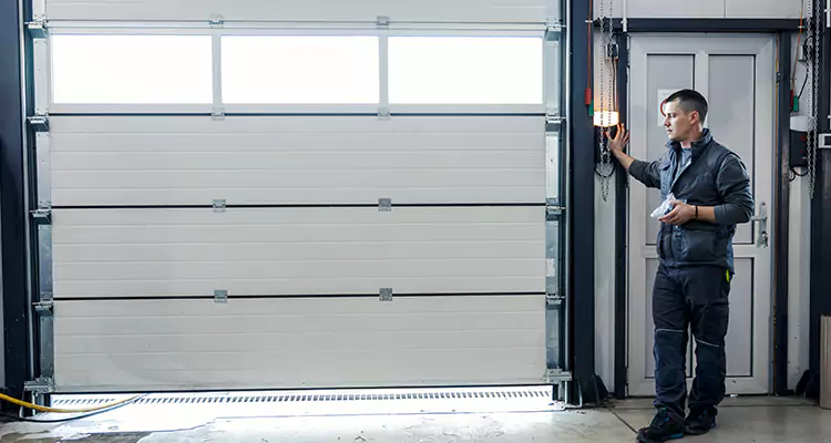 Our Garage Door Repair Services in Buenaventura Lakes, FL