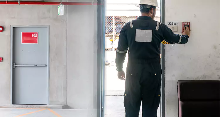 Emergency Fire Exit Door Repair in Buenaventura Lakes, FL