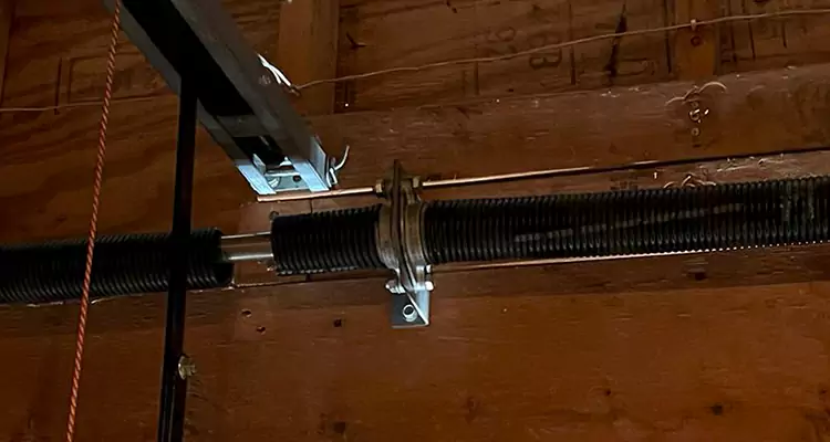 Garage Door Lift Cable Replacement in Buenaventura Lakes, FL