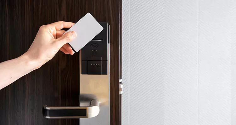 Why Choose Us for Hotel Keycard Lock Repair in Buenaventura Lakes, FL?