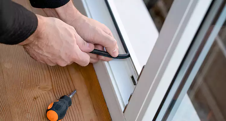 Sliding Door Maintenance in Buenaventura Lakes, FL