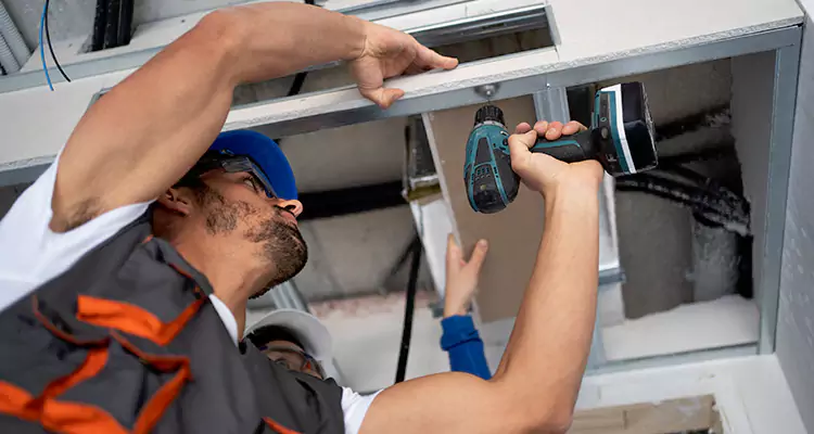 Emergency Overhead Door Repair in Buenaventura Lakes, FL