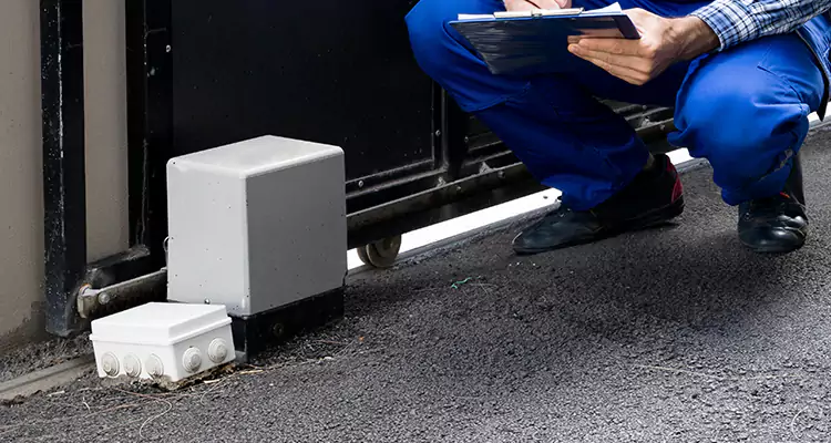 Genie Garage Door Sensor Replacement in Buenaventura Lakes, FL