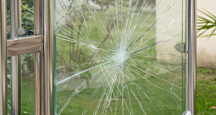 Frameless Glass Door Repair at Home in Buenaventura Lakes, FL