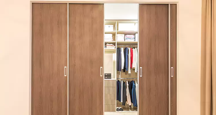 Sliding Closet Wardrobe Repairs in Buenaventura Lakes, FL
