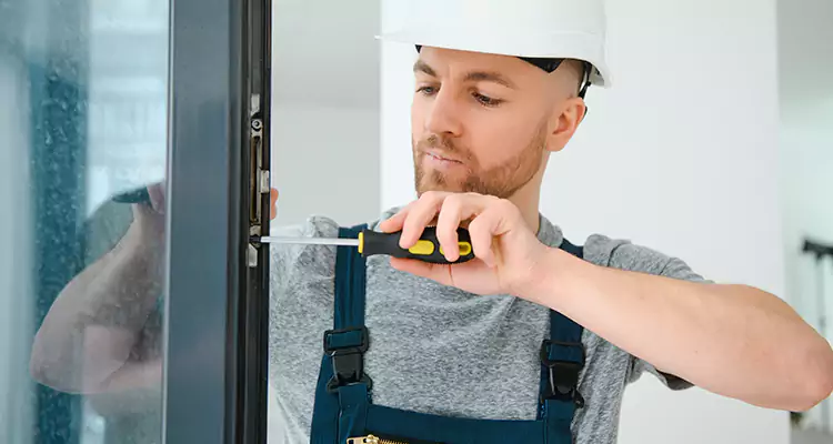 Andersen Sliding Door Latch Repair in Buenaventura Lakes, FL